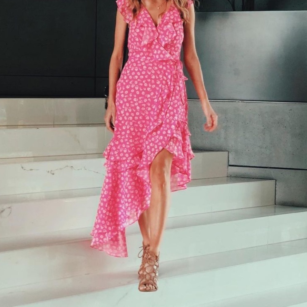 NWT lulus wrap dress pink floral